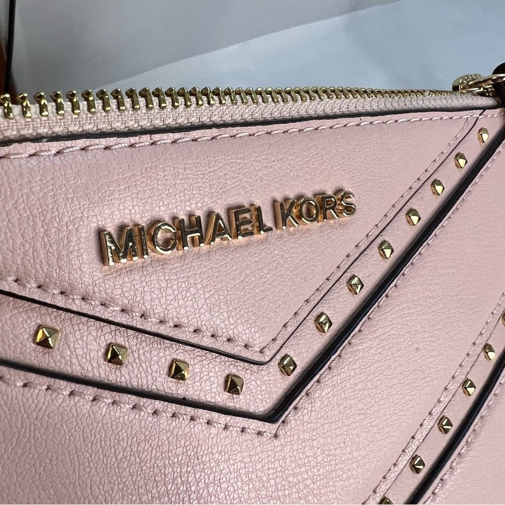 Michael Kors Zip Clutch XL Wristlet -Leather Blush Pink - Picture 3 of 7